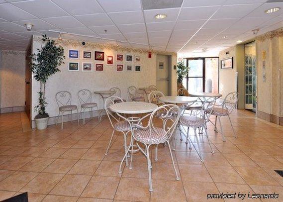 Comfort Inn Virginia Horse Center Lexington Étterem fotó